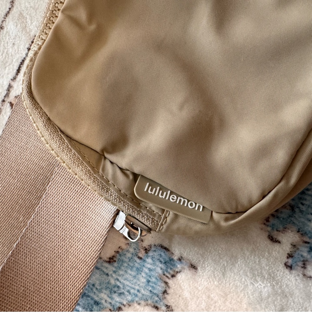 lululemon athletica Crossbody Bag in Beige/Tan